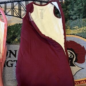 Kyte BABY Burgundy and White Sleeveless Infant Sleep Sack